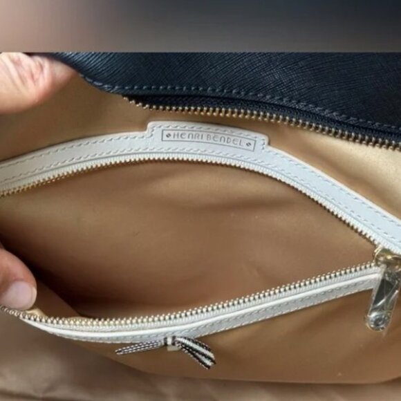 Henri Bendel Black Large Tote Handbag Gold Hardware W/Dust Bag LIKE NEW - Picture 11 of 16